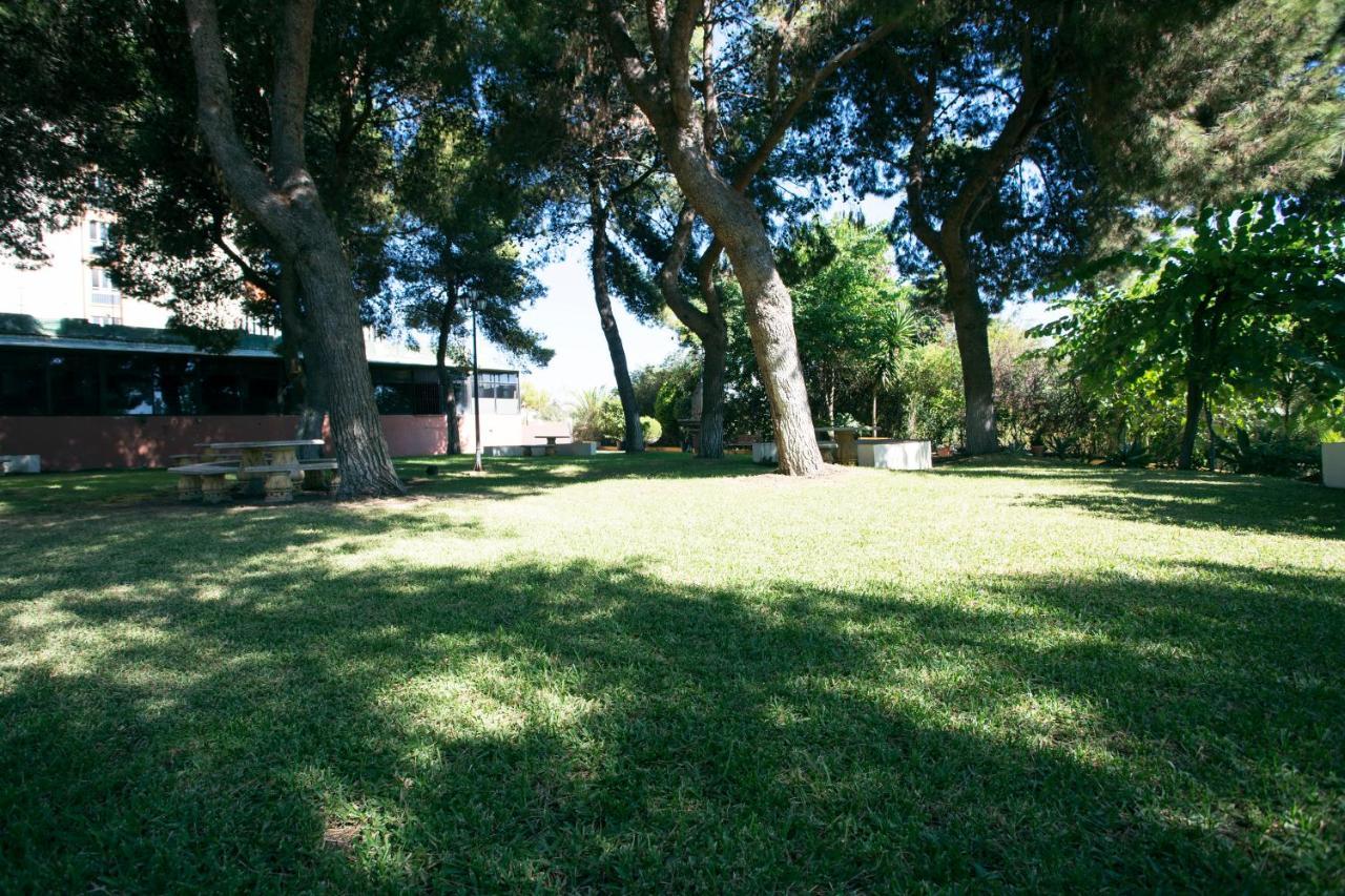 Monkó Baobab Apartman Torremolinos Kültér fotó